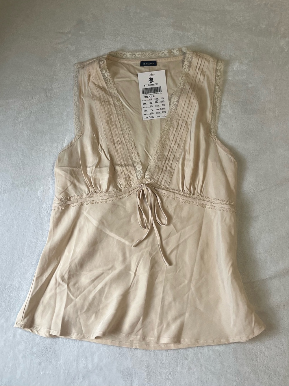 NEW! Brandy Melville St. George Cream Lace-Trim V-Neck Camisole